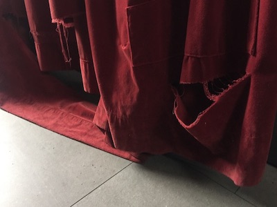 empresa taller reparacio descosits estrips sets telo cortina escenari